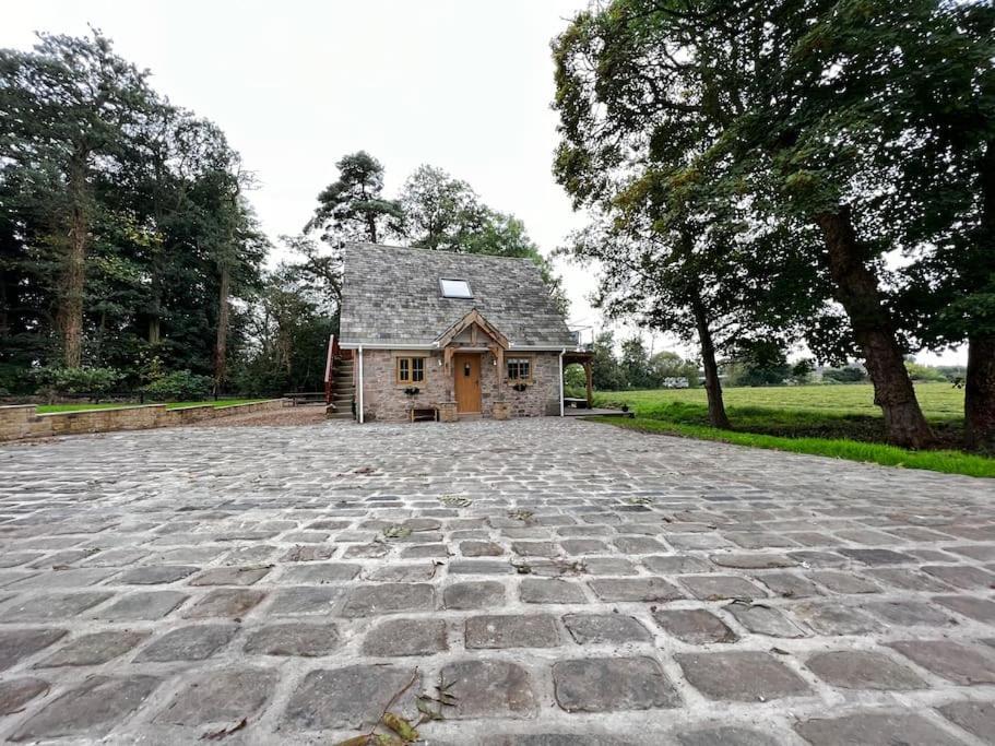 Cosy Alpine Cottage In The Heart Of Lancashire Catterall Kültér fotó